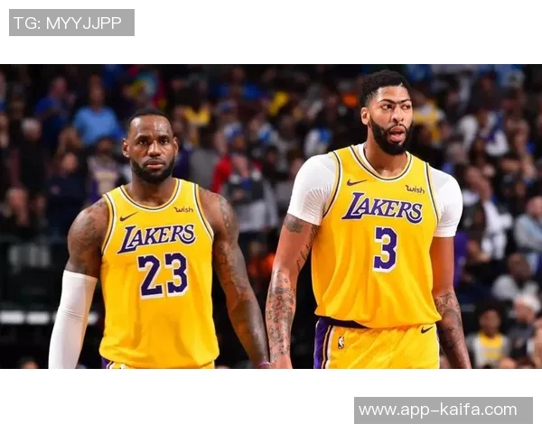 火箭队完胜雷霆，晋级西部半决赛对阵湖人